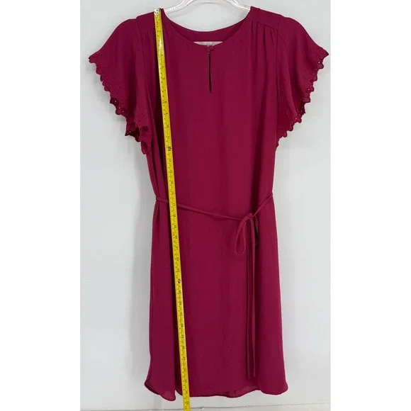 LOFT Womens Magenta Eyelet Flutter Sleeve Keyhole Shift Dress Sz XS - Picture 2 of 8